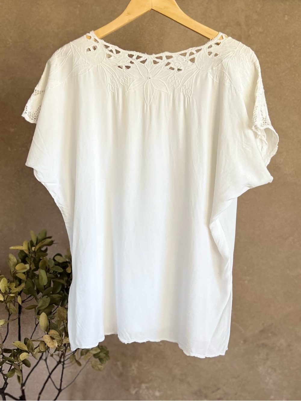 Vintage White Floral Crochet Blouse Cottage Core Garden Girl Style